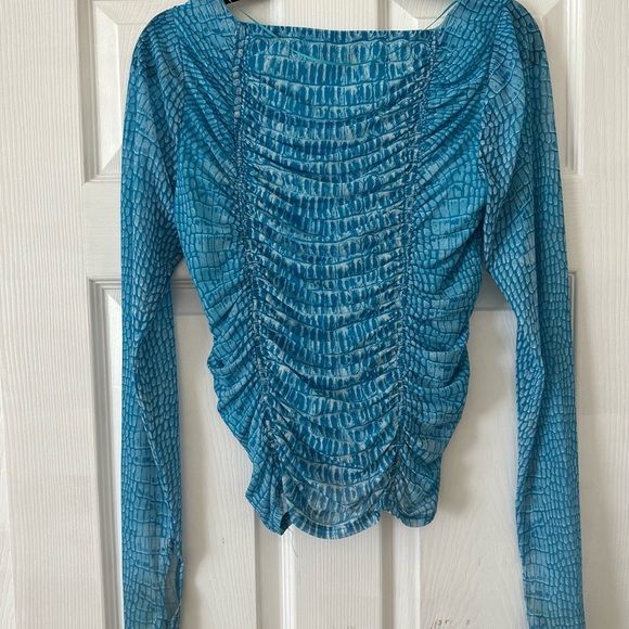 AFRM Strarus Ruches Front Mesh Top Blue Crocodile / Size M - Picture 6 of 6